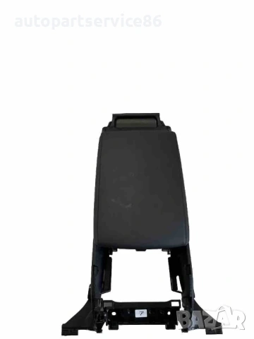 Подлакътник задна седалка черен за Toyota Prius 1.8 Hybrid (2018) 589F0-47010
