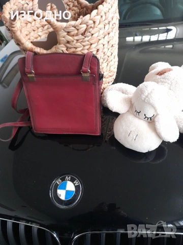 7€ ЕСТЕСТВЕНА КОЖА ЧЕРВЕНА ЧАНТА ДАМСКА   