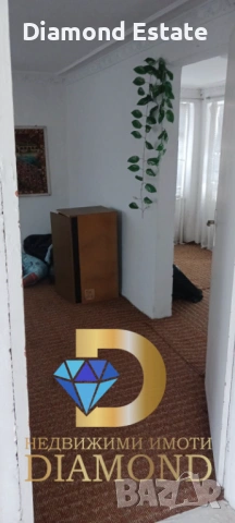 Двуетажна къща в село Динево, обл. Хасково, снимка 11 - Къщи - 54037913