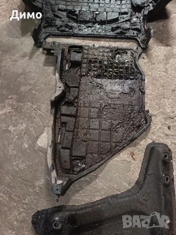 кора кори под двигателя кутията бмв е46 330 д 184кс bmw e46, снимка 3 - Части - 54231322