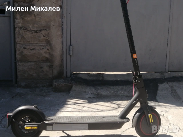 Продавам електрическа тротинетка XIOMI MI Pro  2.Перфектно състояние. , снимка 11 - Ролери, кънки - 54967071