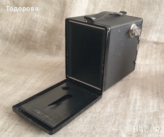 Старинен фотоапарат Agfa / Куб/ , снимка 5 - Антикварни и старинни предмети - 55424184