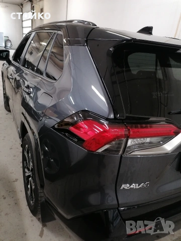 челно стъкло за Тойота рав 4 след 2020 , снимка 3 - Части - 54339667