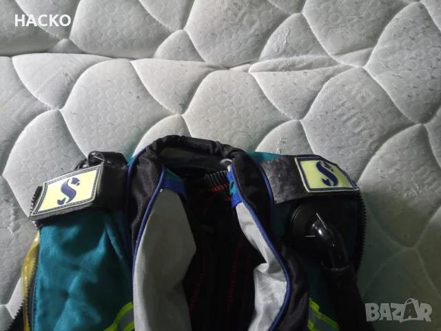 Водолазен Компенсатор на Плаваемоста (BCD) SCUBAPRO РазмерXL Внос от Англия, снимка 5 - Водни спортове - 55315386