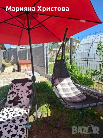 Градинска люлка+сгъваем чадър.