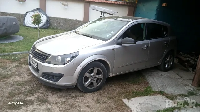 Opel Astra H 1.8 бензин 