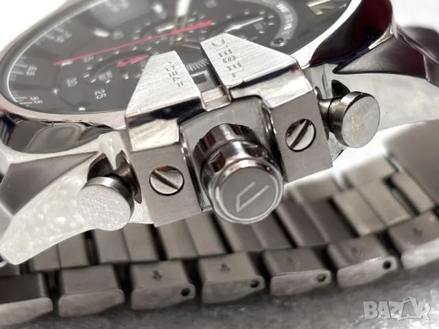 Мъжки часовник Diesel DZ4308 Mega Chief Chronograph, снимка 9 - Мъжки - 55559072