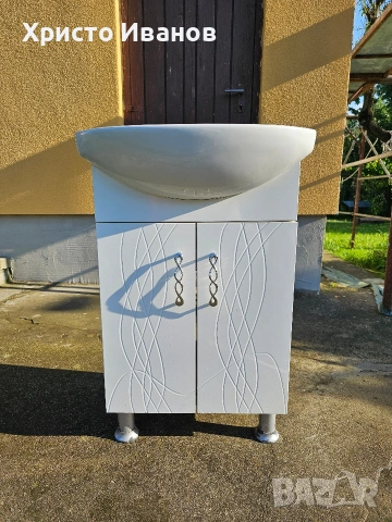 Продавам шкаф с мивка , снимка 2 - Шкафове - 54967283