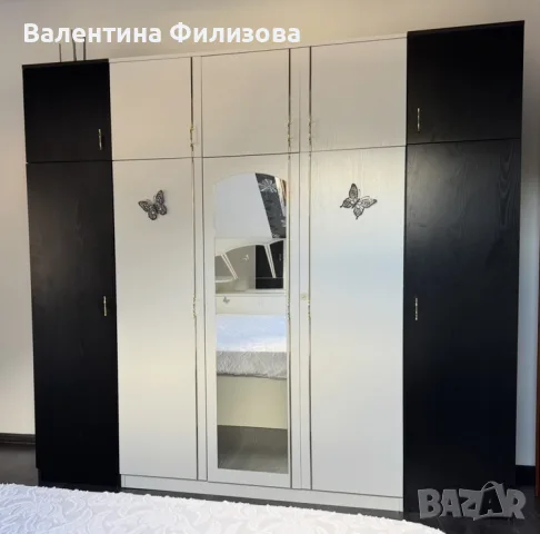 Петкрилен гардероб 