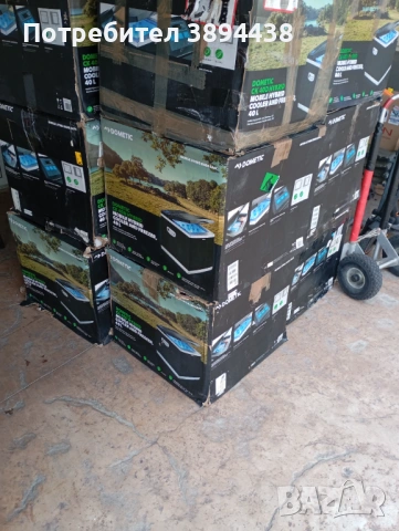 Хладилна чанта DOMETIC 40л, снимка 12 - Хладилници - 54801358