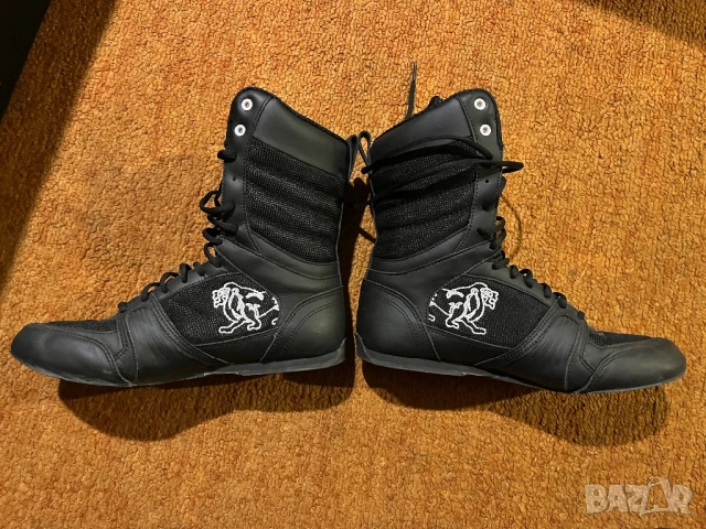 Обувки за бокс Lonsdale 43 номер, снимка 2 - Маратонки - 54014017