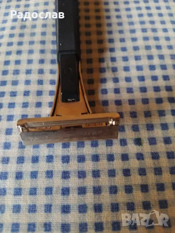 стара самобръсначка SCHICK, снимка 6 - Мъжка козметика - 55397560