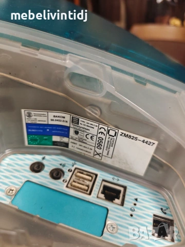 Apple iMac G3 е легендарен компютър с формата на "гумена капка" и вграден 15-инчов CRT дисплей, снимка 10 - Работни компютри - 55255631