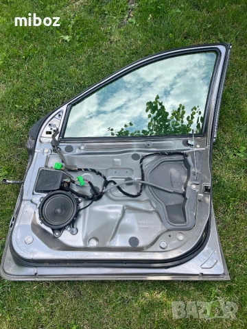 Врата Волво Volvo XC90 2010, снимка 2 - Части - 54889455