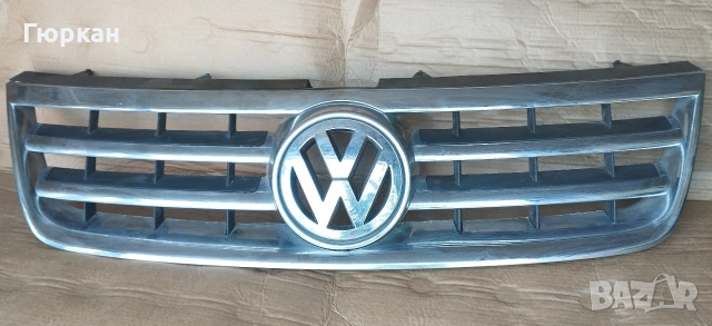 Оригинал Решетка за VW Touareg 