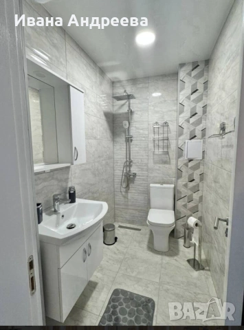 Двустаен апартамент под наем в Центъра, снимка 5 - Апартаменти - 54131440