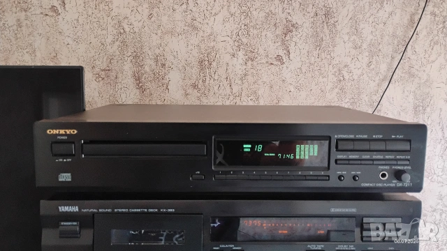 CD player Onkyo DX-7211 , снимка 2 - Аудиосистеми - 55211225