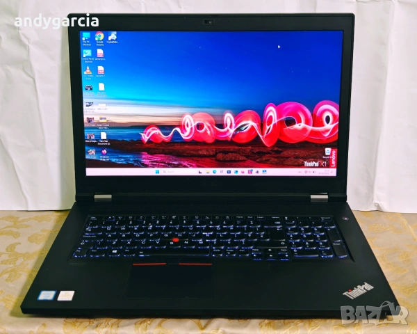  Lenovo ThinkPad P17 4K UHD 100% Adobe/Core i9-10885H/16GB RAM/512GB SSD/NVidia Quadro T2000 4GB 