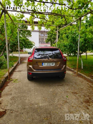 Volvo XC60, снимка 4 - Автомобили и джипове - 54760408