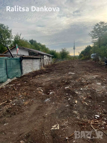 Лозе с отлична локация в м. Гаази Баба