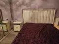 Бяла спалня с кожена тапицерия., снимка 2