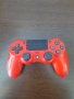 Продавам оригинален джойстик за Playstation 4 (PS4) черен и червен, снимка 2