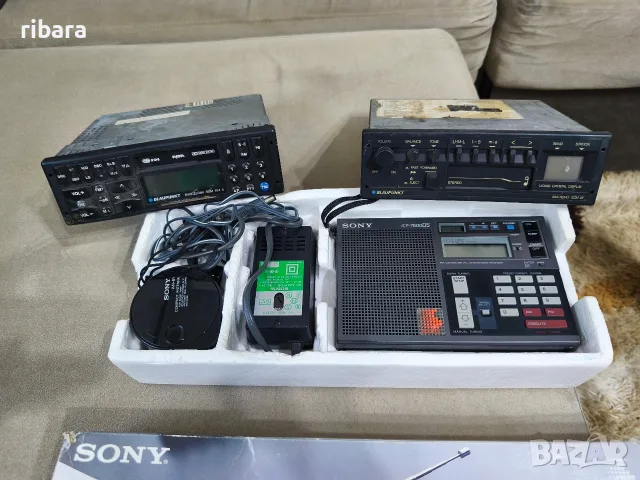 Sony ICF 7600DS, снимка 3 - Радиокасетофони, транзистори - 55338313