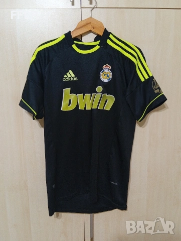Adidas Real Madrid тениска на футболиста Ronaldo от 2012 г.