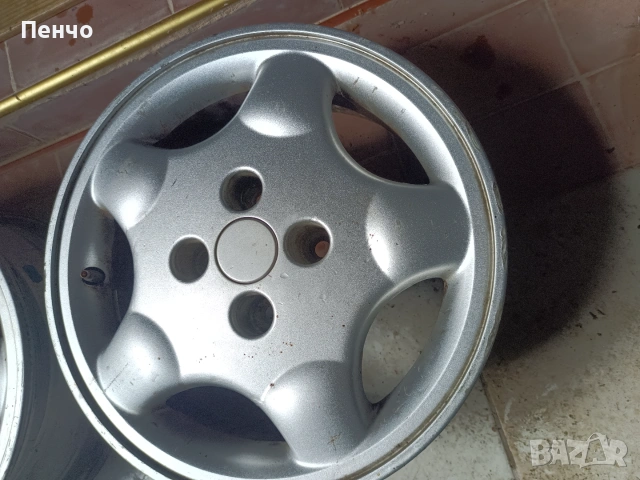 Лети джанти за Renault scenic 14 цола 4 болта , снимка 4 - Гуми и джанти - 55234312