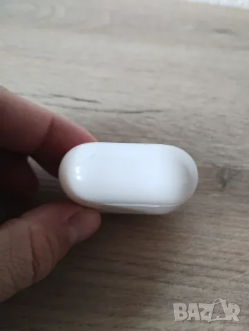 Apple Airpods 4 A3058 зарядна кутия, снимка 4 - Безжични слушалки - 55453237