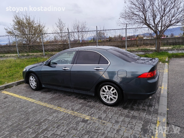 Хонда акорд 2,4 екзекютив с газ, снимка 2 - Автомобили и джипове - 54723251