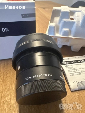 Обектив Sigma 30mm F1.4 DC DN Contemporary Sony E-Mount - Перфектно състояние, снимка 6 - Обективи и филтри - 54848163