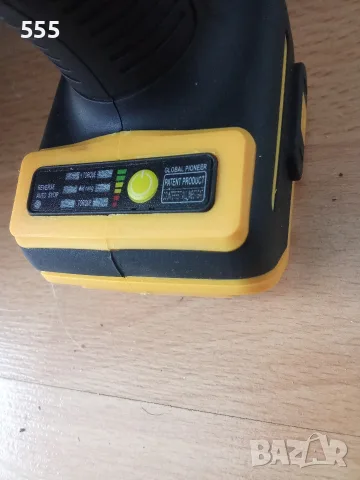 DeWalt Гаиковерт ударен 20.v., снимка 8 - Винтоверти - 55324818