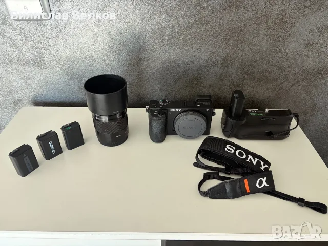 Продавам Sony a6500 + Обектив 50mm f/1.8 + Грип и екстри (Само 5076 кадъра!)