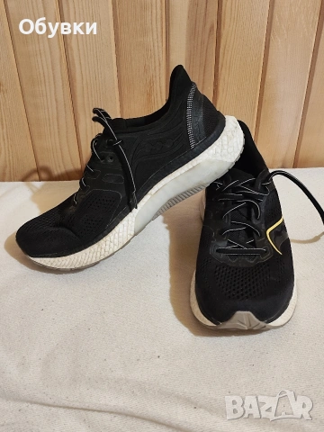 Маратонки Saucony Hurricane 23, снимка 3 - Спортни обувки - 55147469