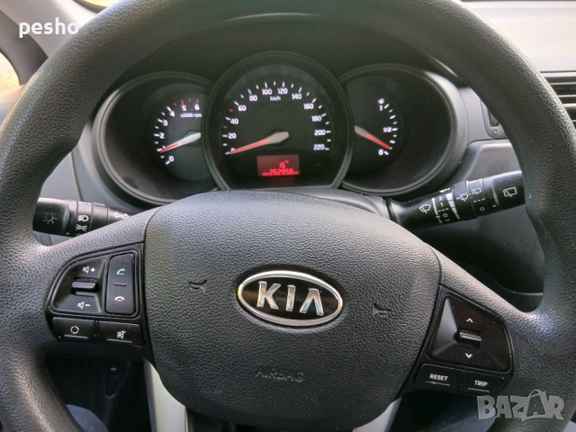 Киа Рио 1.1crdi 75кс, снимка 14 - Автомобили и джипове - 54666004