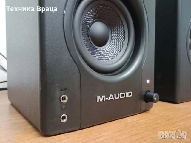 М-Audio BX3 са компактни студиен тип колони (монитори) с 3.5-инчов говорител. Изпращам видео. , снимка 12 - Тонколони - 54131688