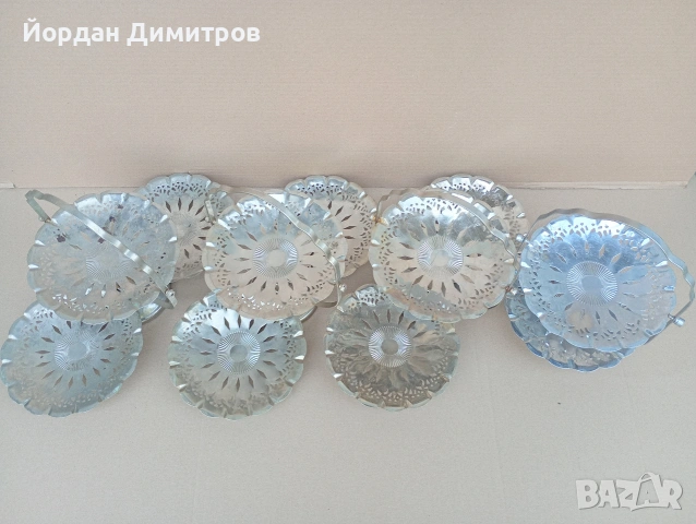 емайлирани подноси , снимка 2 - Антикварни и старинни предмети - 54632920
