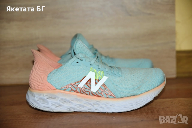 New Balance оригинални маратонки размер 41.5