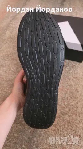 НОВИ Мъжки маратонки Adidas размер 46, снимка 4 - Маратонки - 55394912