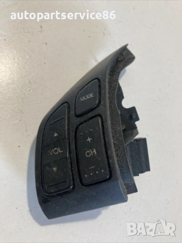 Бутон за сила на звука на волана за Honda CR-V 2.2 CTDi (2009)