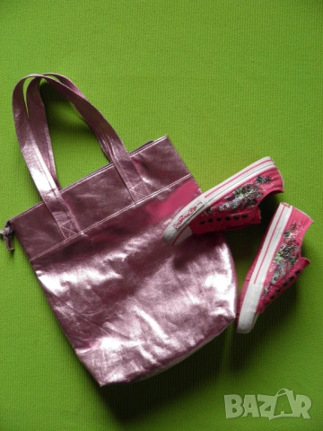 ED HARDY ОРИГИНАЛНА ЧАНТА, снимка 3 - Чанти - 54343155