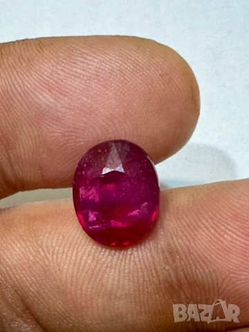 Натурален рубин от Мозамбик