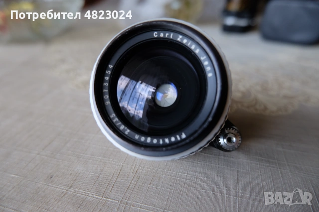 Carl Zeiss Jena Flektogon 35mm f2.8 Lens. Exakta Mount