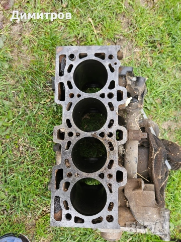 Блок за Renault 1.5 dCi ,K9K, 101 к.с. /106 к.с., снимка 2 - Части - 54199252