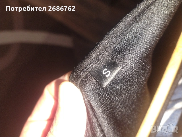 Дамска елегантна черна рокля размер S, снимка 2 - Рокли - 54166260