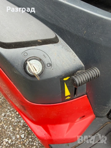 Тракторна косачка Castelgarden с кош 10 к.с briggs&stratton , снимка 7 - Градинска техника - 54608521