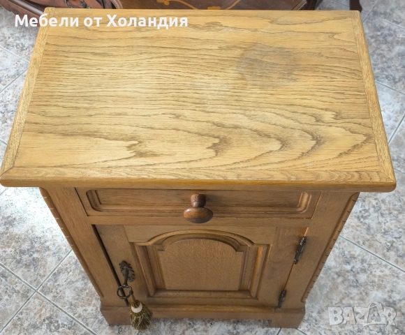 Дъбово шкафче, снимка 2 - Шкафове - 54078201