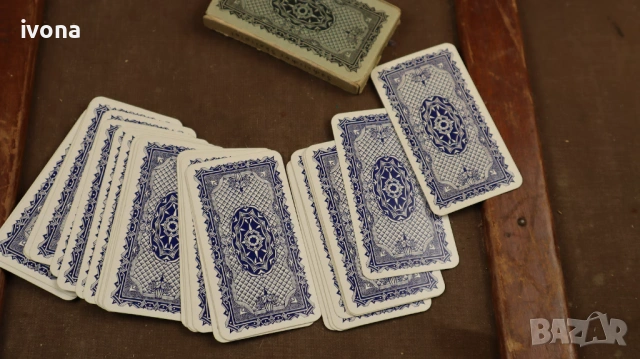 32 карти за игра, Altes VEB Altenburger Skat Kartenspiel Nr. 49 Sächsiches Bild, 32 Blatt, снимка 5 - Колекции - 54263331