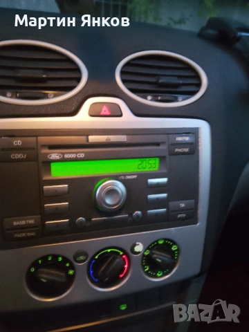 Продавам изключително запазен ford focus 1.6i, бензин., снимка 14 - Автомобили и джипове - 55249889